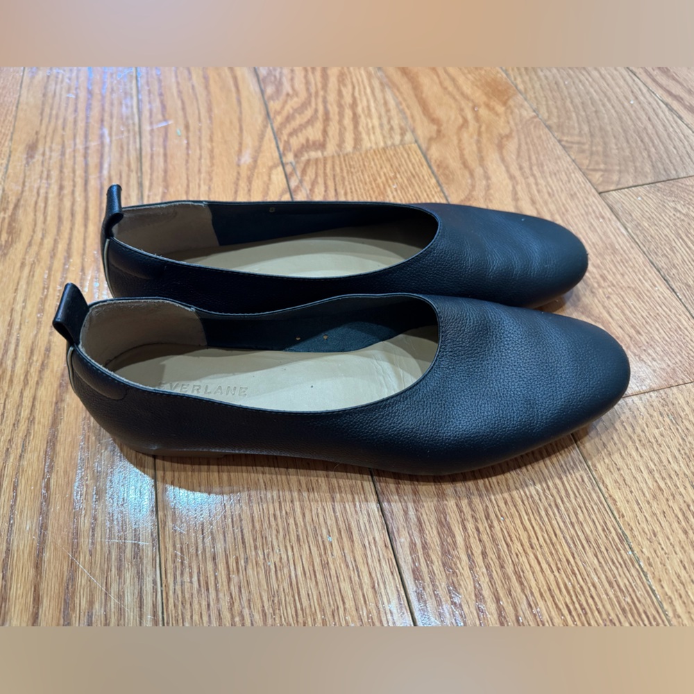 Everlane Day Glove flats (black, size 8)